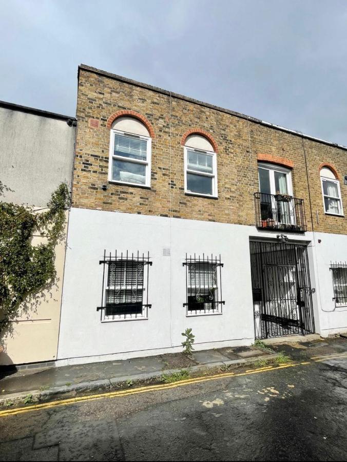 *New* Beautiful 2 Bedroom House In Central Location London Exterior photo